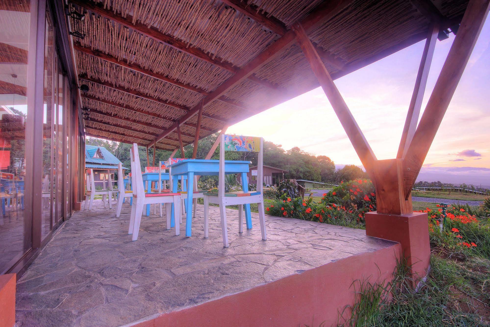 Chayote Lodge Naranjo  Exterior photo